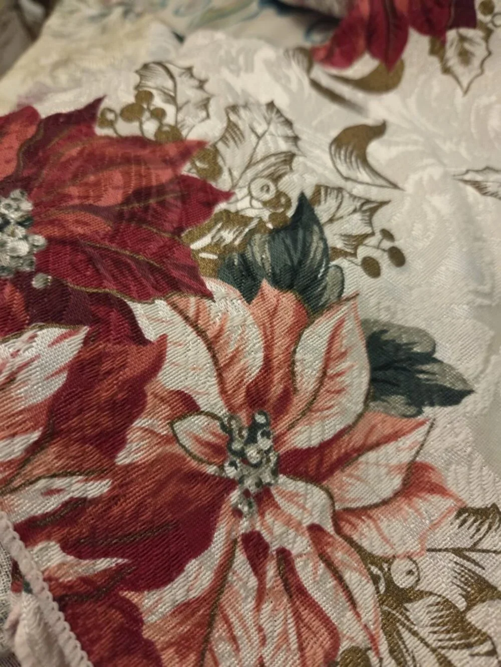Poinsettia Rectangular Tablecloth & Runner Holiday Damask Spots